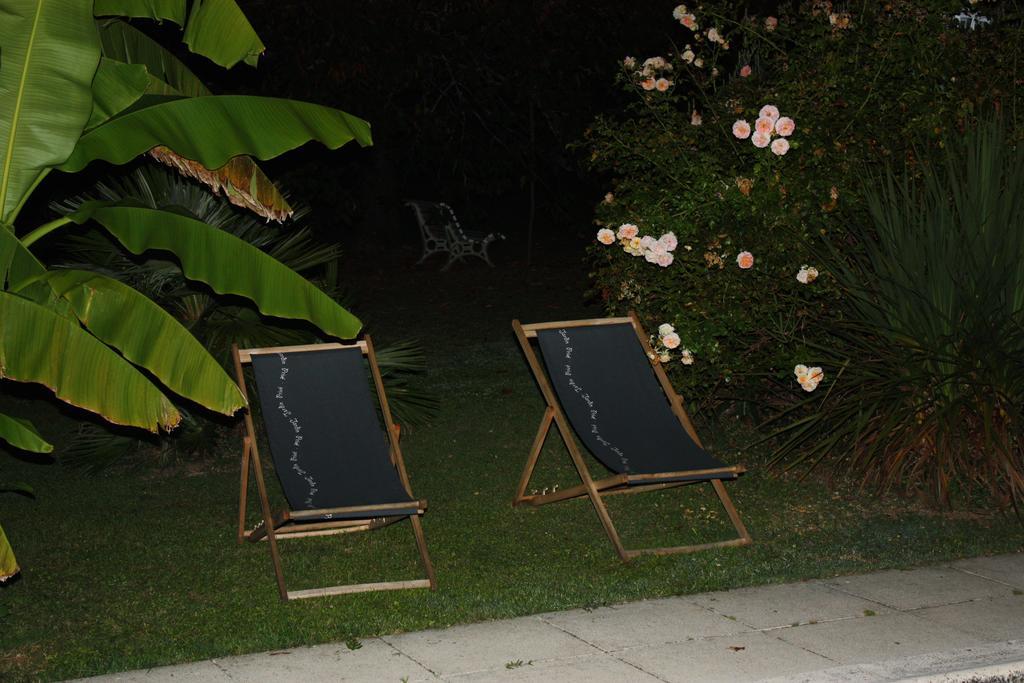 Le Domaine De La Lezardiere B&B Espiet Exterior foto